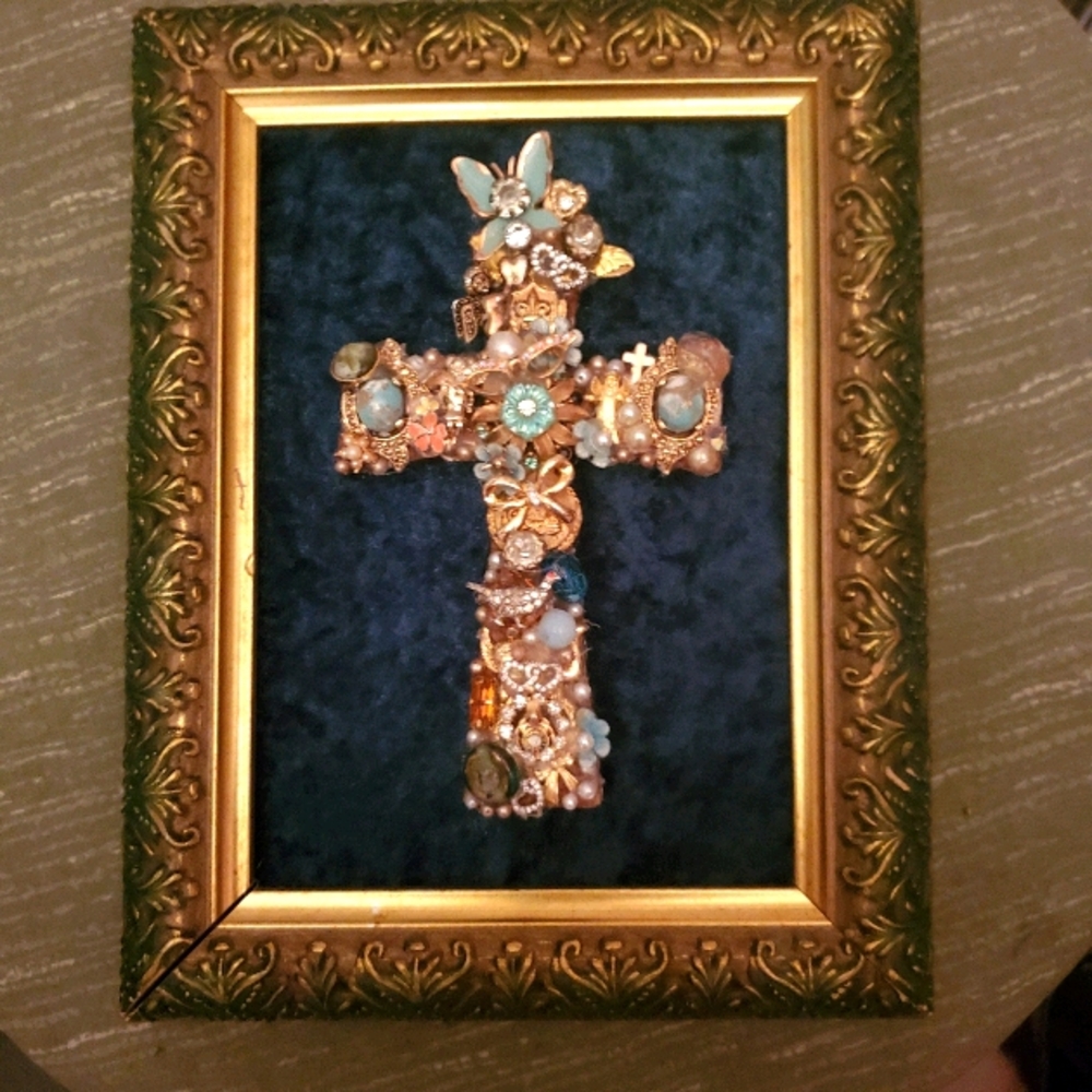 Cross